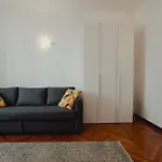 Sunny Vico Apartment