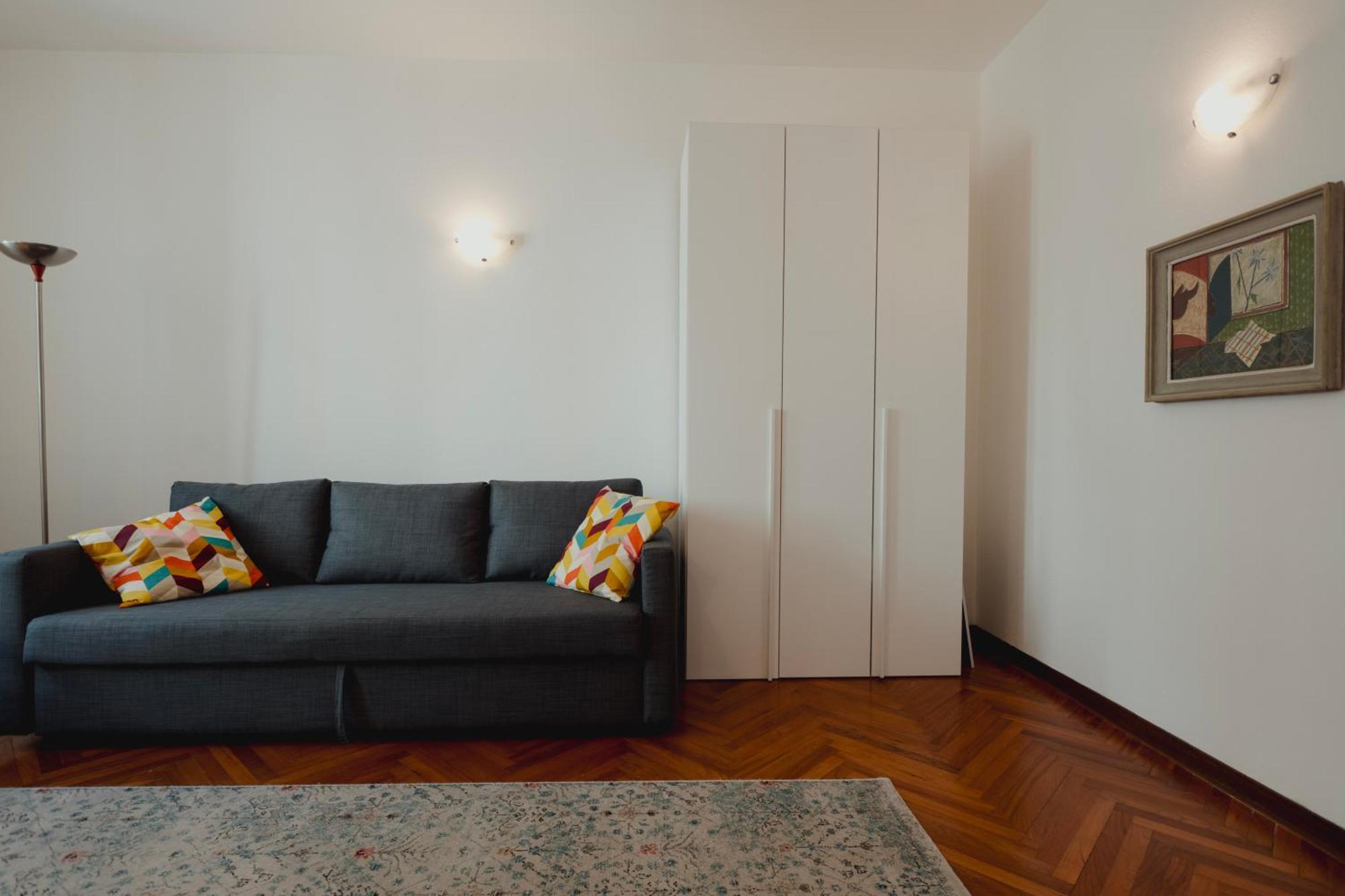 Sunny Vico Apartment Triest
